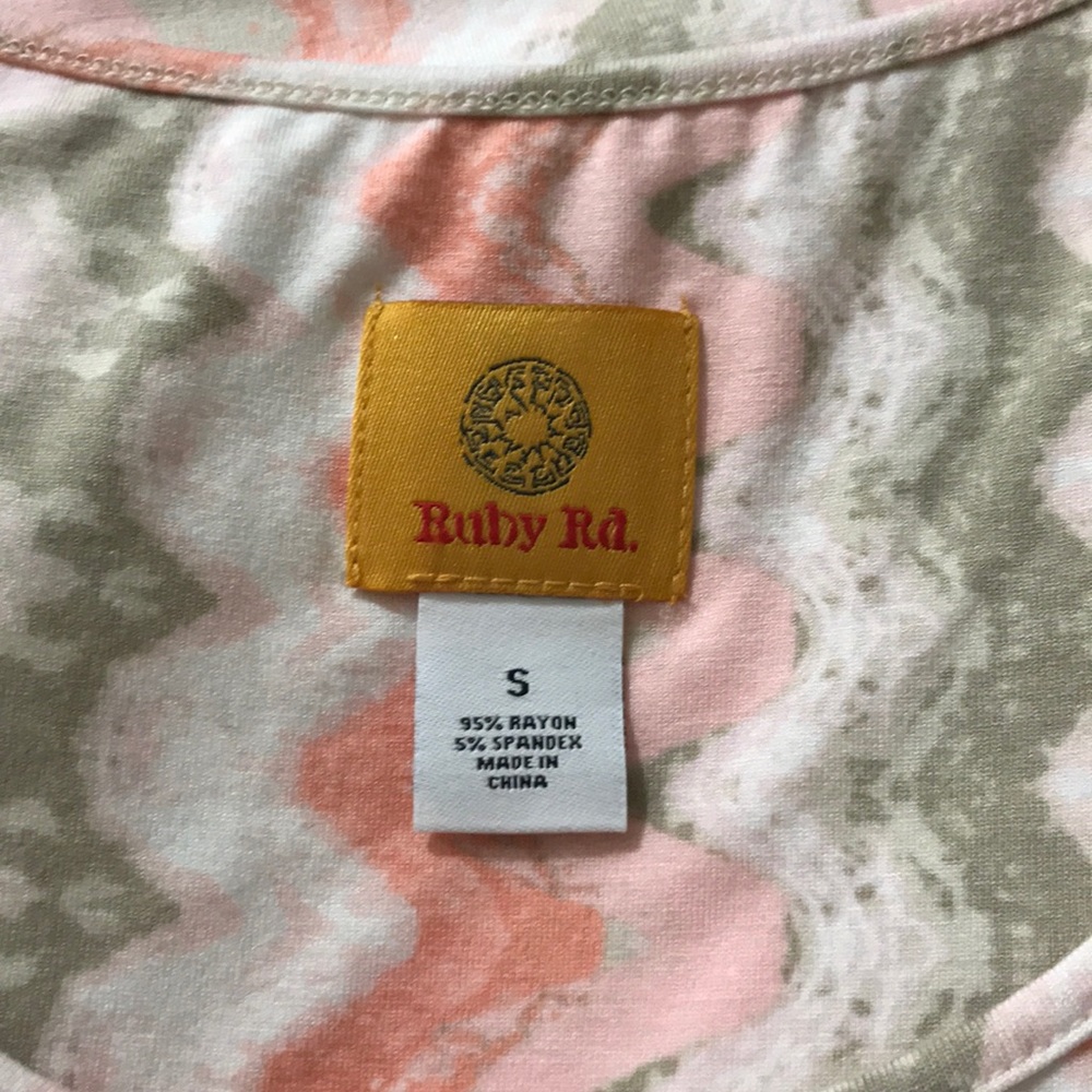 Ruby Rd Sequence Tank 🆕 Size Small - Picture 6 of 7